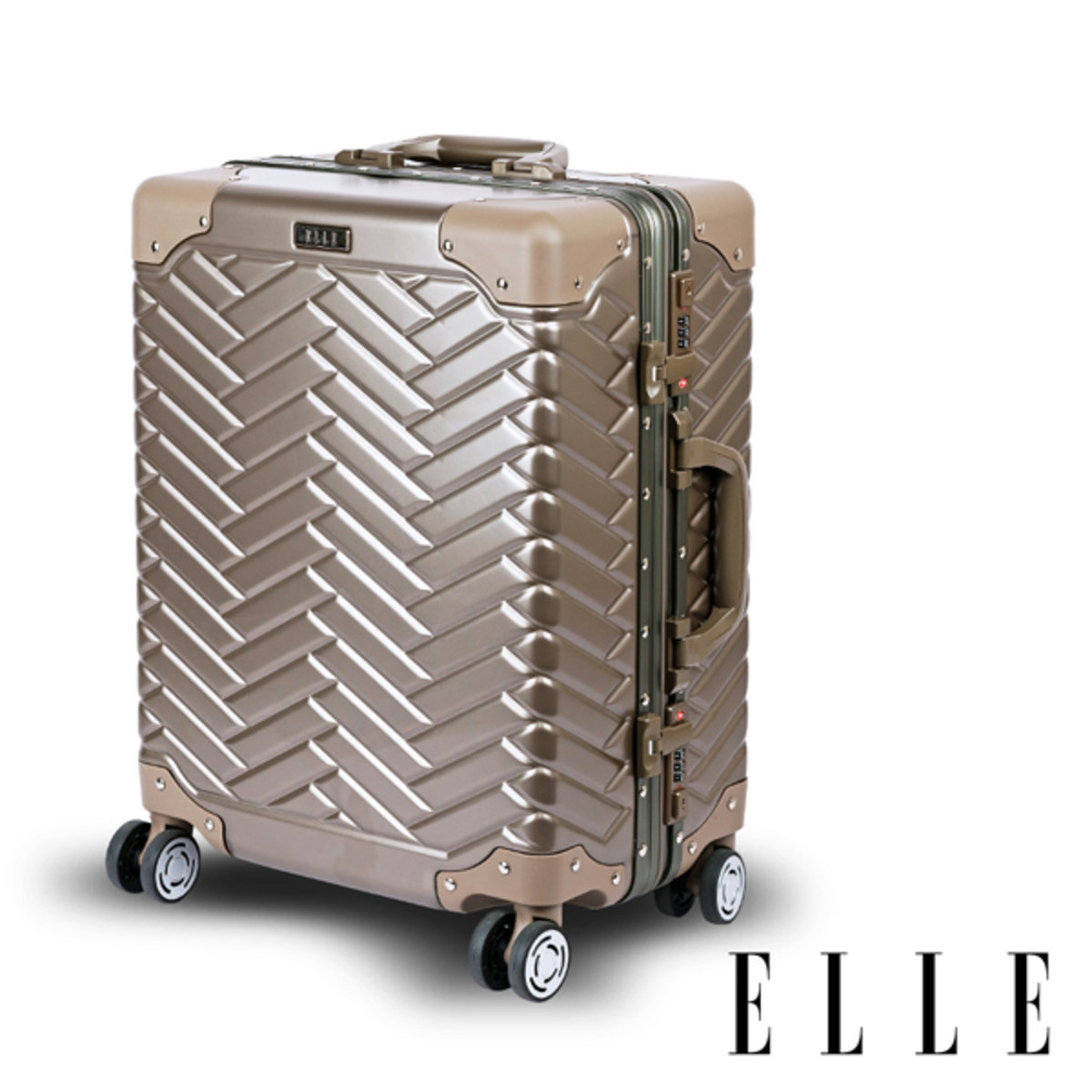 elle luggage