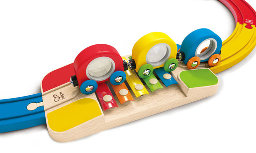 hape sights and sounds railway set