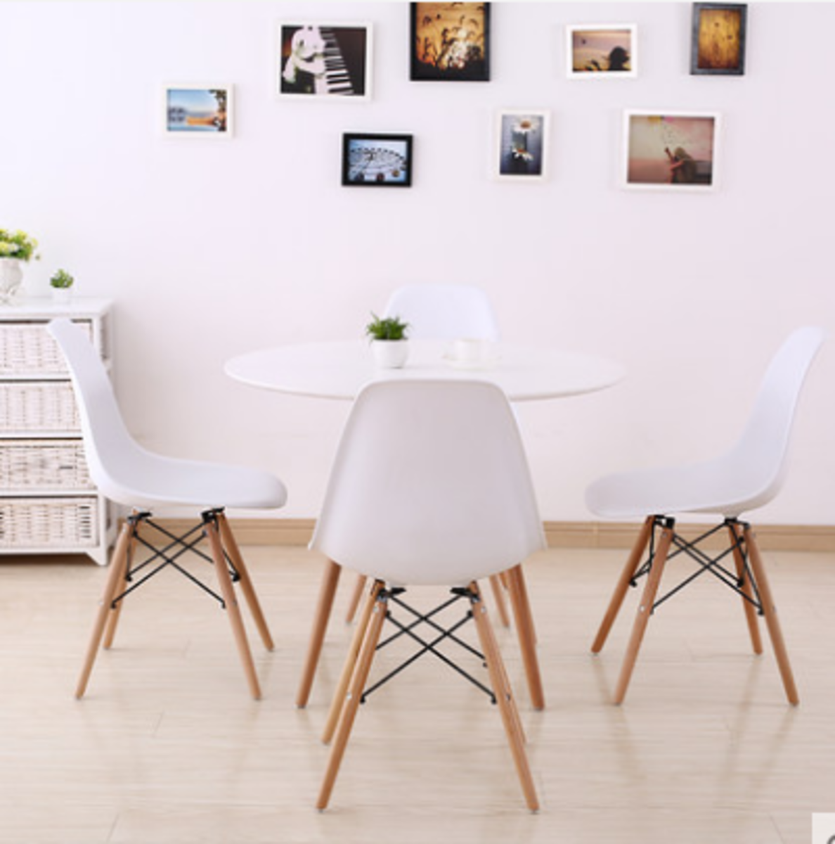 Modern White Round Table/w 4 chairs