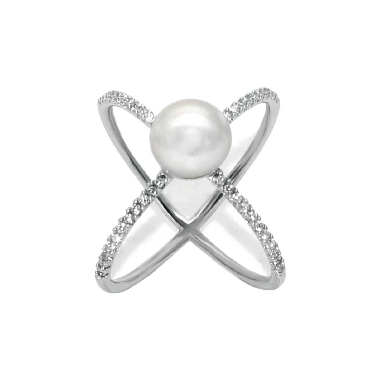 X- Cultured fresh water pearl with cz mounted silver ring
