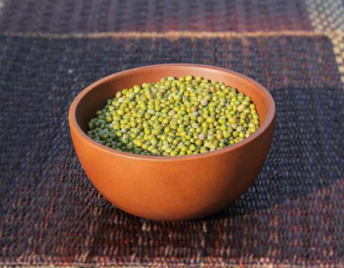 啡色木碗 (直徑5寸)