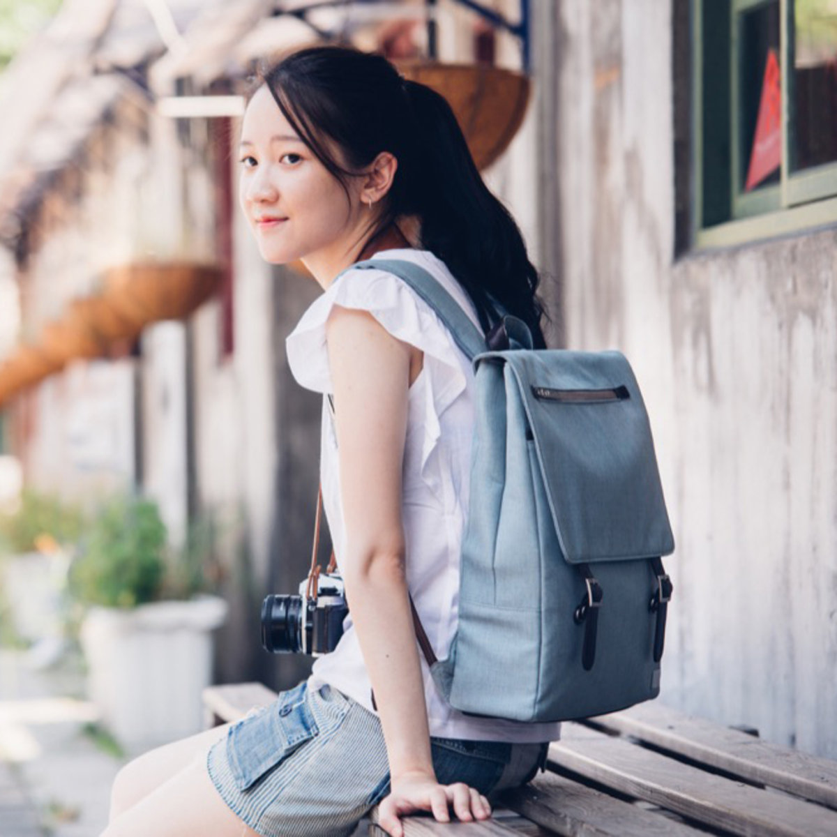 moshi helios lite backpack